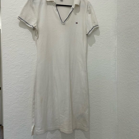 💥PRICE⬇️
TOMMY HILFIGER • White Collar Dress • Size M • - Picture 2 of 6